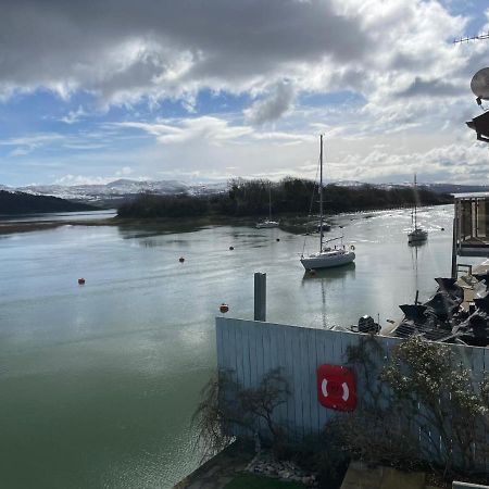 Апартаменты Portmadog, Oakley Wharf Портмадог Экстерьер фото