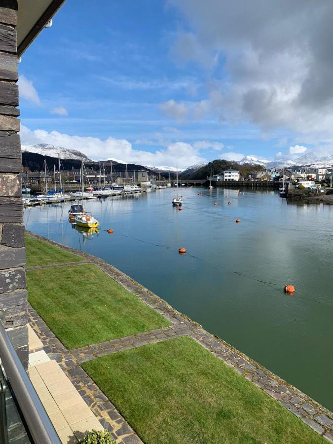 Апартаменты Portmadog, Oakley Wharf Портмадог Экстерьер фото