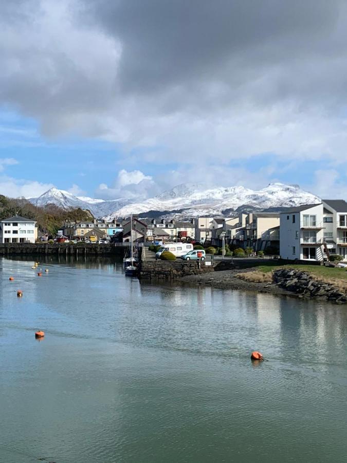 3 Oakley Wharf, Porthmadog Портмадог Экстерьер фото